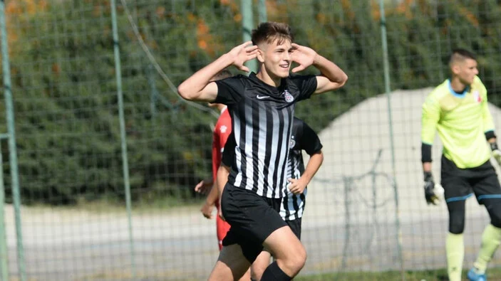 Fenerbahçe 18 yaşındaki Samed Bazdar’ı istiyor