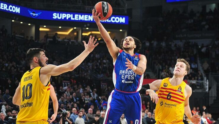 (ÖZET) Anadolu Efes – Barcelona maç sonucu: 98-74 | İç sahada Efes farkı!