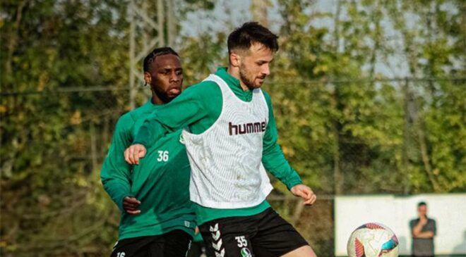 Sakaryaspor’da Jakub Szumski ile Salih Dursun antrenmanda yok