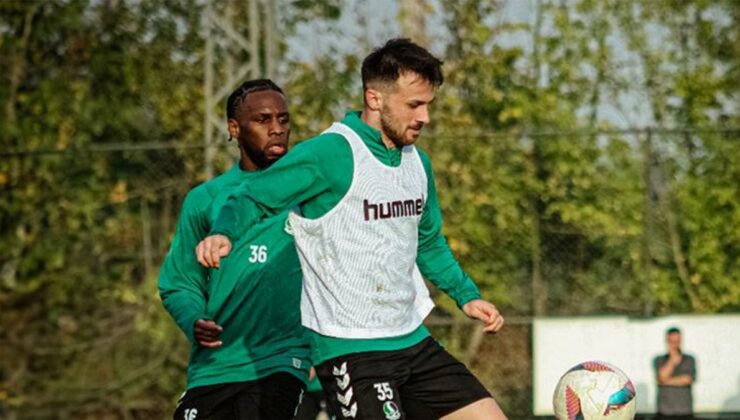 Sakaryaspor’da Jakub Szumski ile Salih Dursun antrenmanda yok